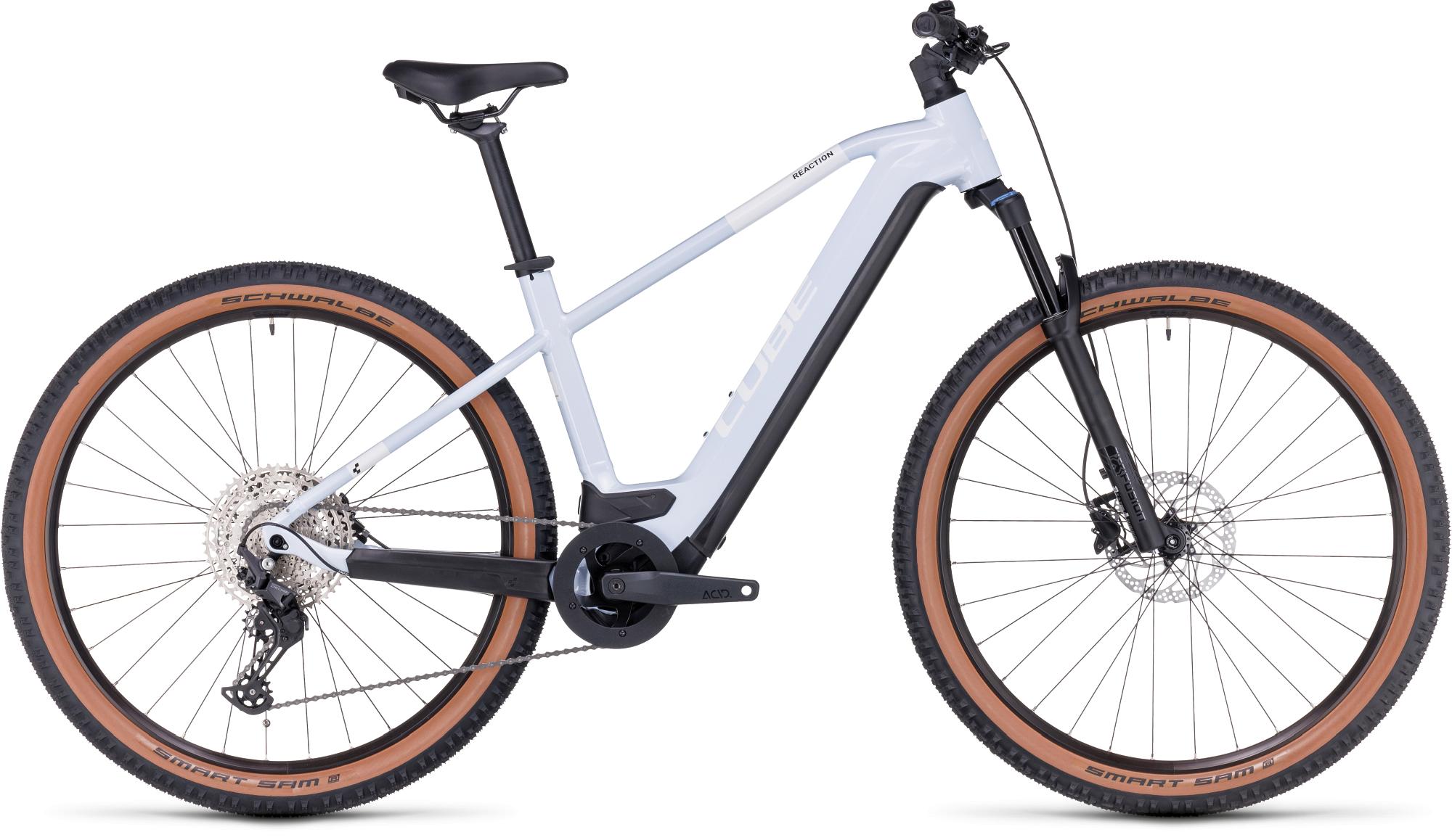 CUBE REACTION HYBRID PRO 625 FLASHWHITE/BLACK