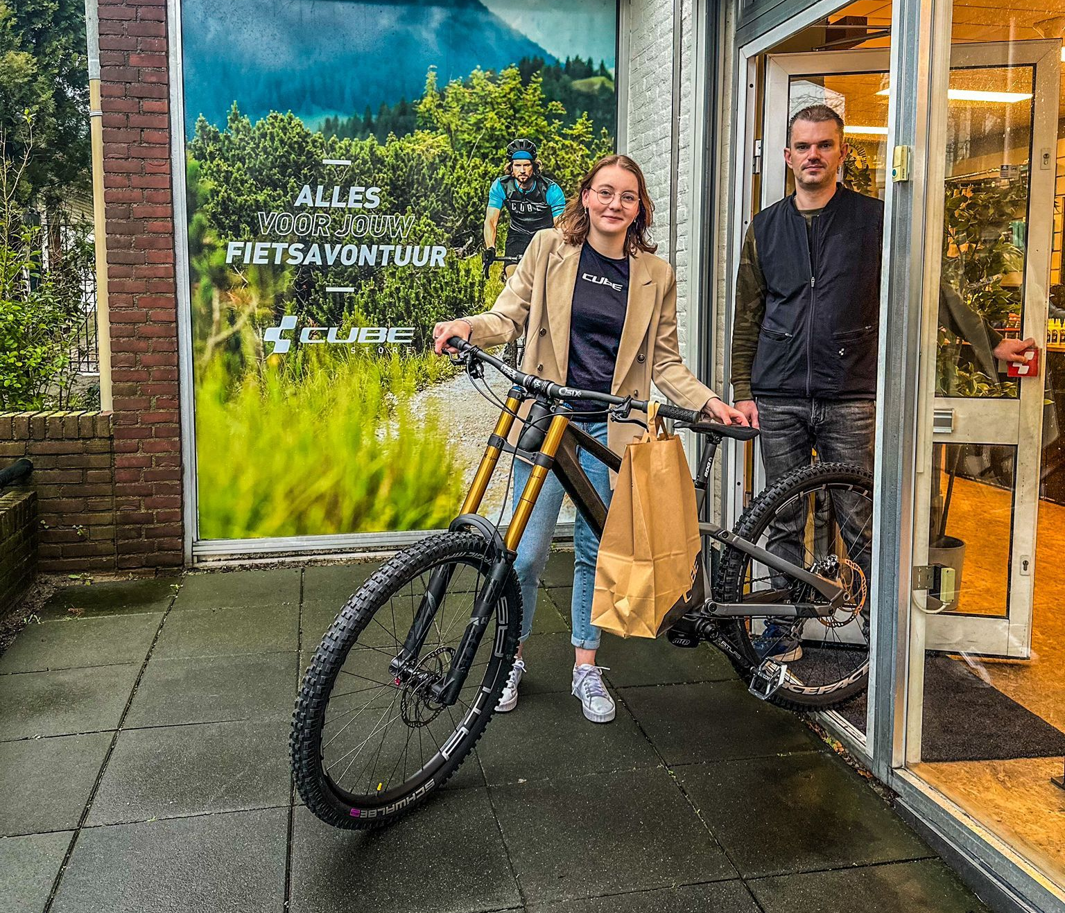 OPROEPKRACHT CUBE STORE LEERSUM