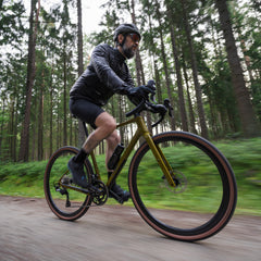 Banden gravel op een CUBE fiets