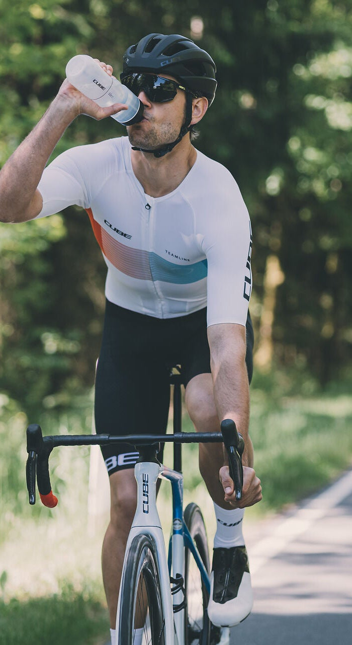 Racefiets kleding van CUBE