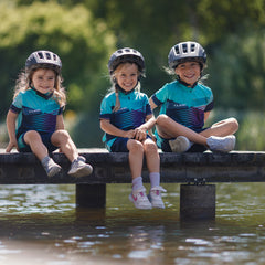 Kinderen in fietskleding van CUBE
