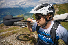 Fietshelmen van CUBE