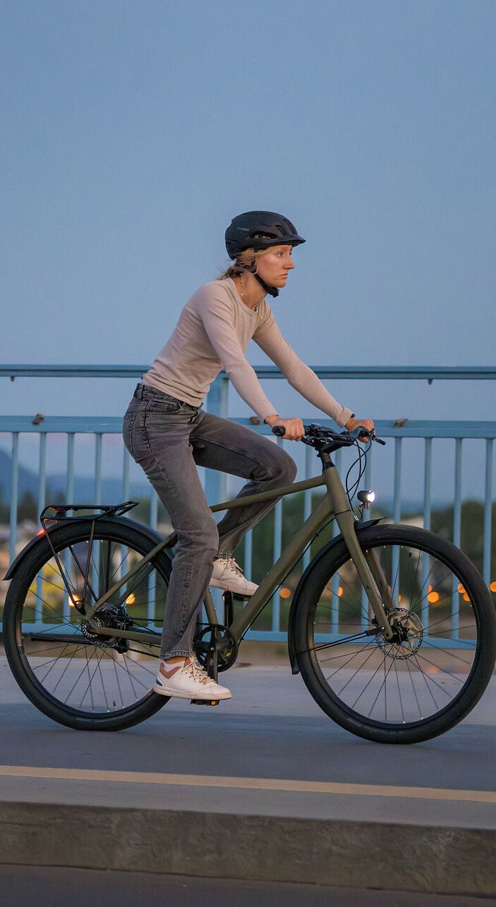 CUBE fiets met fietsverlichting 