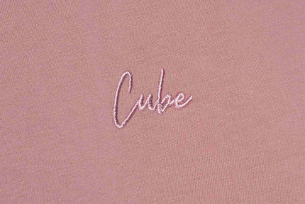 CUBE ORGANIC T-SHIRT SCRIPT GTY FIT LAVENDER