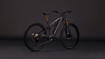 CUBE STEREO HYBRID ONE44 HPC AT 800 CARBON/GOLD
