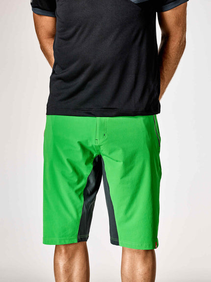 CUBE Tour Shorts Free Green