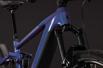 CUBE STEREO HYBRID ONE44 PRO 800 BLUEIRIS/PURPLE