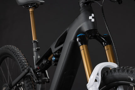 CUBE STEREO HYBRID ONE77 HPC AT 800 CARBON/WHITE