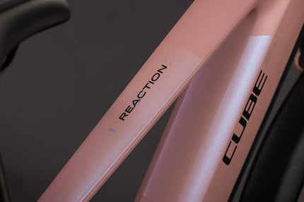 CUBE REACTION HYBRID PERFORMANCE 720 FE RUBY/BLACK