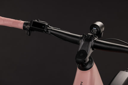 CUBE REACTION HYBRID PERFORMANCE 720 FE RUBY/BLACK