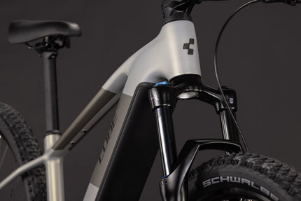 CUBE REACTION HYBRID ONE 720 PEARLSILVER/CHROME