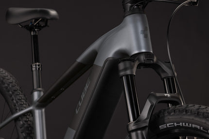 CUBE REACTION HYBRID RACE 800 SLABGREY/CHROME