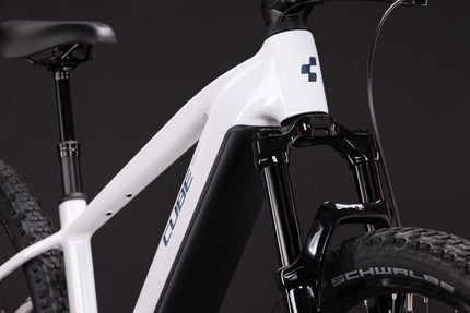 CUBE REACTION HYBRID RACE 800 SNOW/BLACK