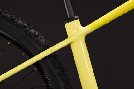CUBE REACTION HYBRID RACE 800 BANANASPLIT/BLACK