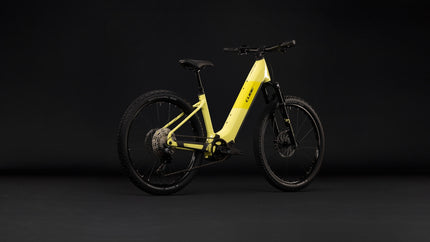 CUBE REACTION HYBRID RACE 800 BANANASPLIT/BLACK