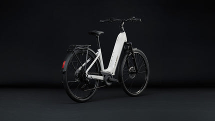 CUBE TOURING HYBRID ONE 600 METALLICWHITE/CHROME