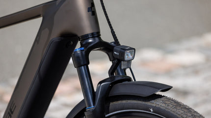 CUBE TOURING HYBRID PRO 800 METALLICUMBRA/BLACK