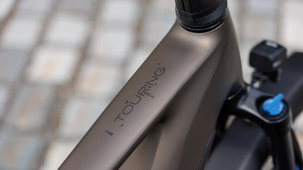 CUBE TOURING HYBRID PRO 800 METALLICUMBRA/BLACK