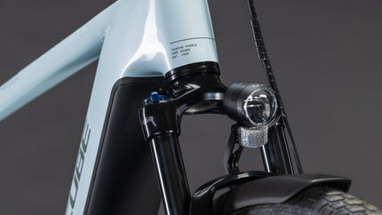 CUBE TOURING HYBRID ONE 600 GLACIER/REFLEX