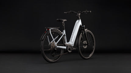 CUBE KATHMANDU HYBRID ONE 800 SILVERSTAR/REFLEX