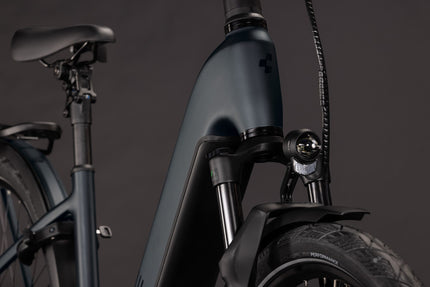 CUBE KATHMANDU HYBRID PRO 800 COAL/BLACK
