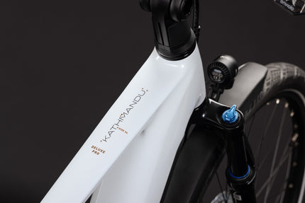 CUBE KATHMANDU HYBRID DELUXE PRO 800 METALLICWHITE/CHROME