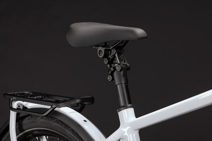 CUBE KATHMANDU HYBRID DELUXE PRO 800 METALLICWHITE/CHROME