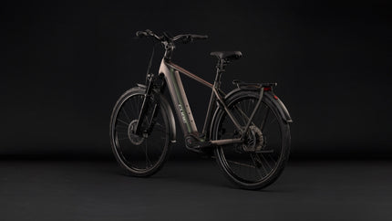 CUBE KATHMANDU HYBRID EXC 800 STELLAR/CHROME