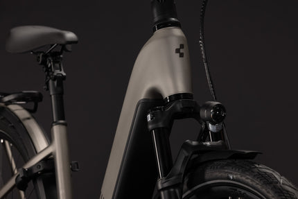 CUBE KATHMANDU HYBRID SLX 800 FLASHSTONE/CHROME