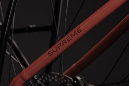 CUBE SUPREME HYBRID COMFORT PRO 600 BURGUNDY/CLARET