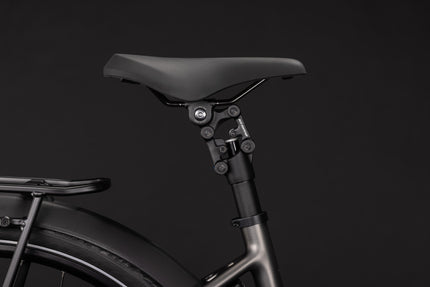 CUBE SUPREME HYBRID DELUXE SLX 600 TEAK/CHROME