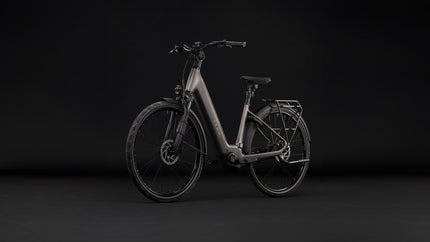 CUBE SUPREME HYBRID DELUXE SLX 600 TEAK/CHROME