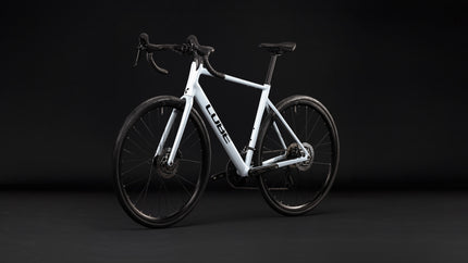 CUBE ATTAIN RACE GLACIER/BLACK