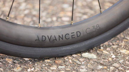 CUBE ATTAIN C:62 RACE CARBON/COALCHROME