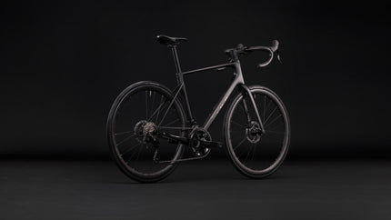 CUBE ATTAIN C:62 RACE CARBON/COALCHROME