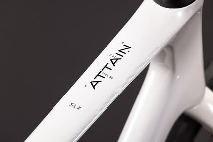 CUBE ATTAIN C:62 SLX METALLICWHITE/BLACK
