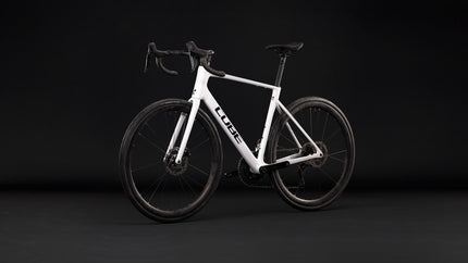 CUBE ATTAIN C:62 SLX METALLICWHITE/BLACK