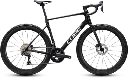 CUBE ATTAIN C:62 SLT CARBON/WHITE