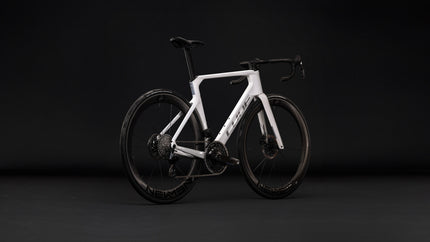 CUBE LITENING AERO C:68X PRO CHALKY/BLACK