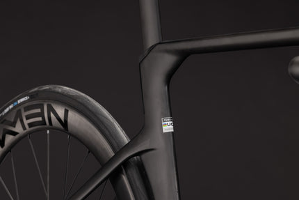 CUBE LITENING AERO C:68X RACE CARBON/CHROME