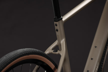 CUBE NUROAD ONE WOOD/GREY