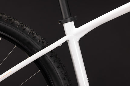 CUBE AIM ONE METALLICWHITE/BLACK