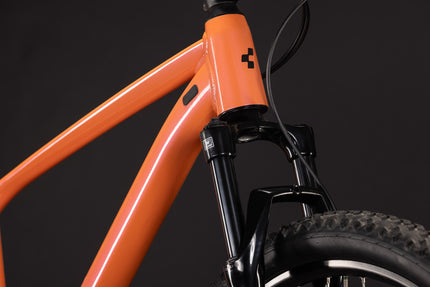 CUBE AIM ONE SALMON/BLACK