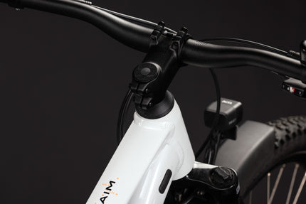 CUBE AIM ONE FE METALLICWHITE/BLACK