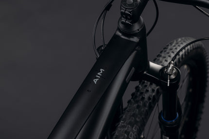 CUBE AIM SLT SOOT/BLACK