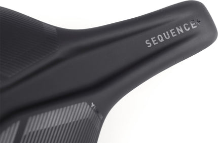 Natural Fit Saddle Sequence+ Black