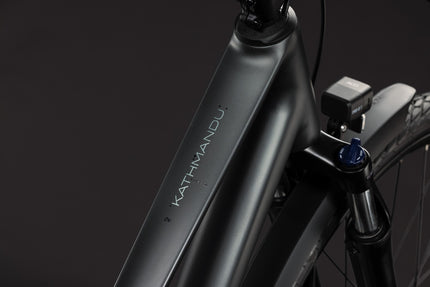 CUBE KATHMANDU ONE BLACKFOREST/CHROME