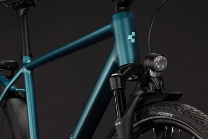CUBE KATHMANDU EXC METALLICPETROL/SEA