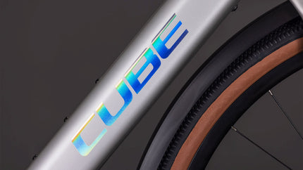 CUBE NULANE HYBRID C:62 RACE 400X FE SLEEKGREY/PRISM
