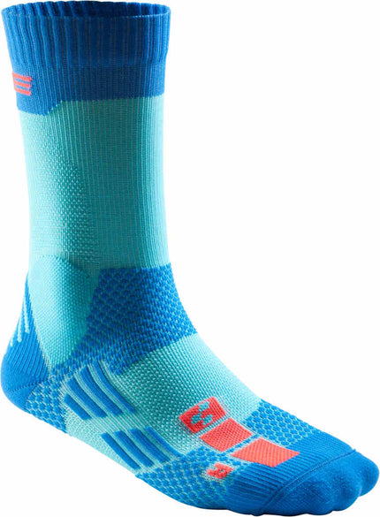 CUBE Socks Am Action Team